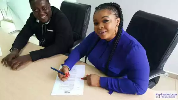 Photos: Actress/Singer, Dayo Amusa Signs New Deal With Techno Mobile